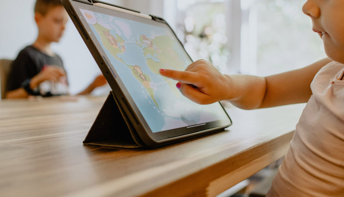 Remote learning will continue at all Ontario school after April break