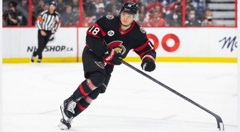 Tim Stüzle signs with Sens