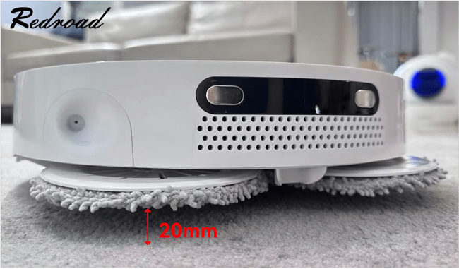Redroad G20 Pad robot vacuum avoids the need for app operation