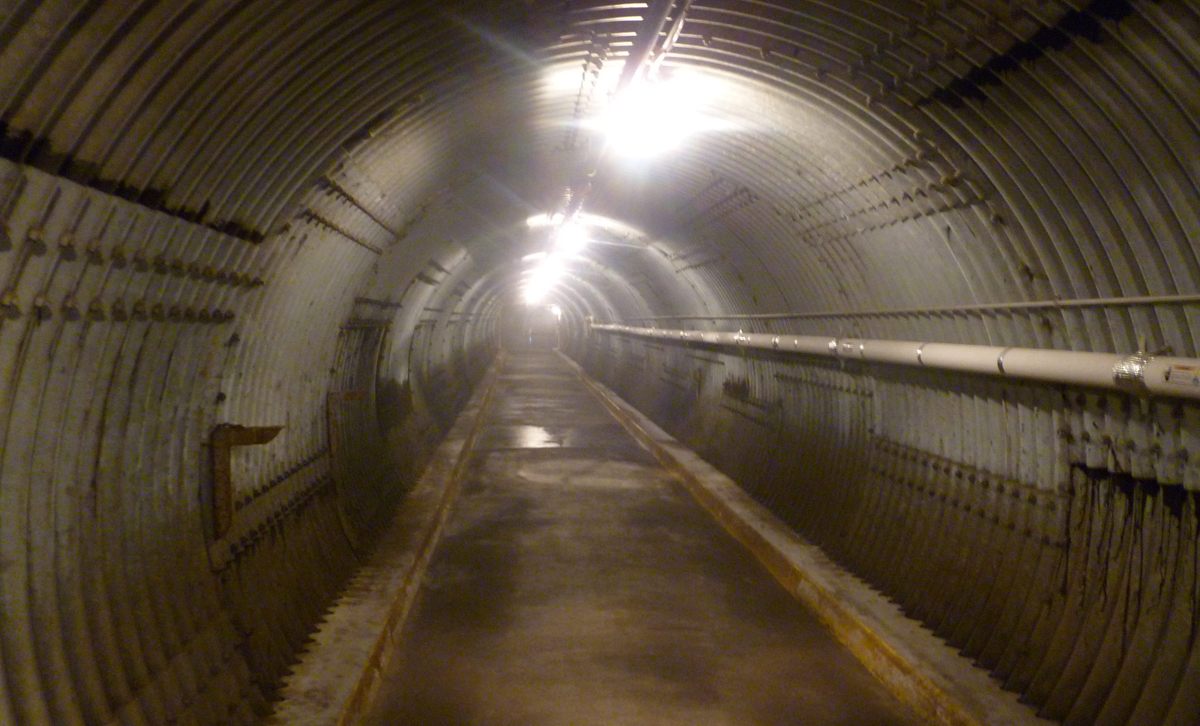 Diefenbunker blast tunnel, Ottawa