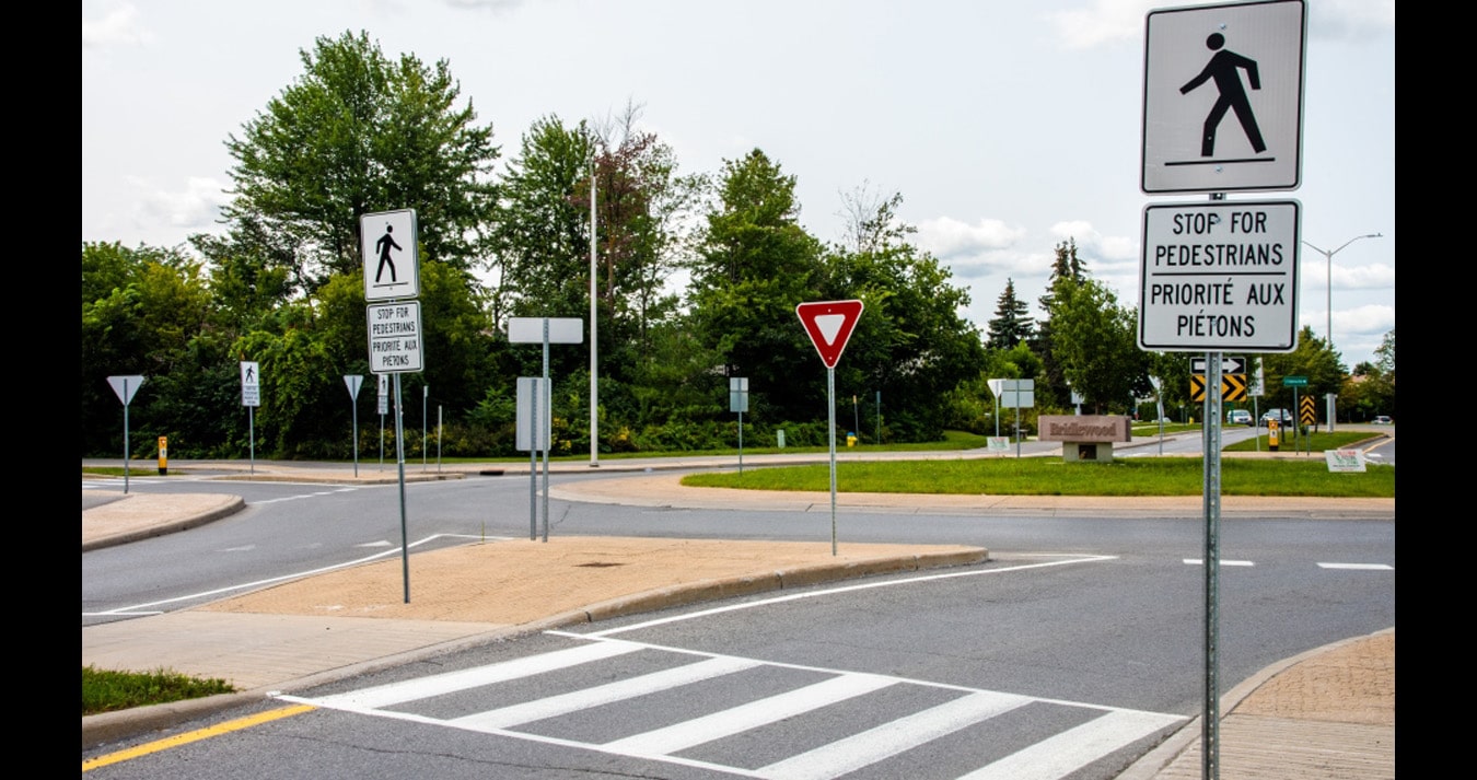 Ottawa pedestrian crossovers: What are the rules?