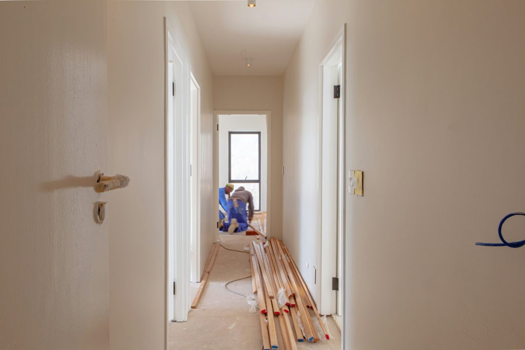 Top 7 Mistakes to Avoid When Hiring a Contractor for Condo Renovations