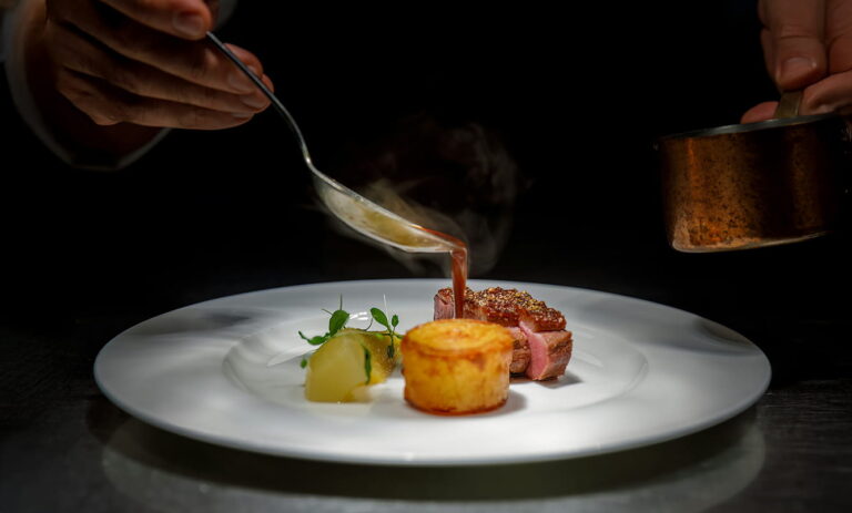 16 Best Restaurants in Kanata, Ottawa (No Chains)