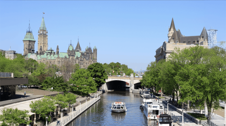 From Downtown to Suburb: How Ottawa Living Changes Block by Block