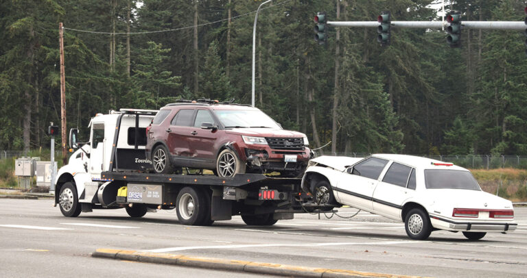 When Should You Call a Tow Truck in Ottawa Instead of Driving Your Car to the Shop?
